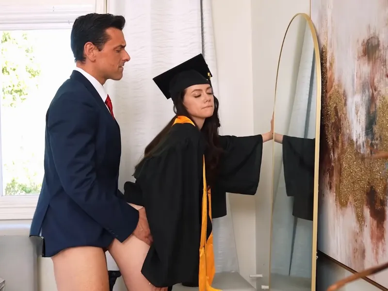 Cha dượng doggy công chúa tinh rớt đầy sàn